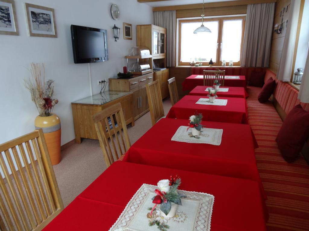 Bed and Breakfast Haus Karl'S Ruh à Ehrwald Extérieur photo