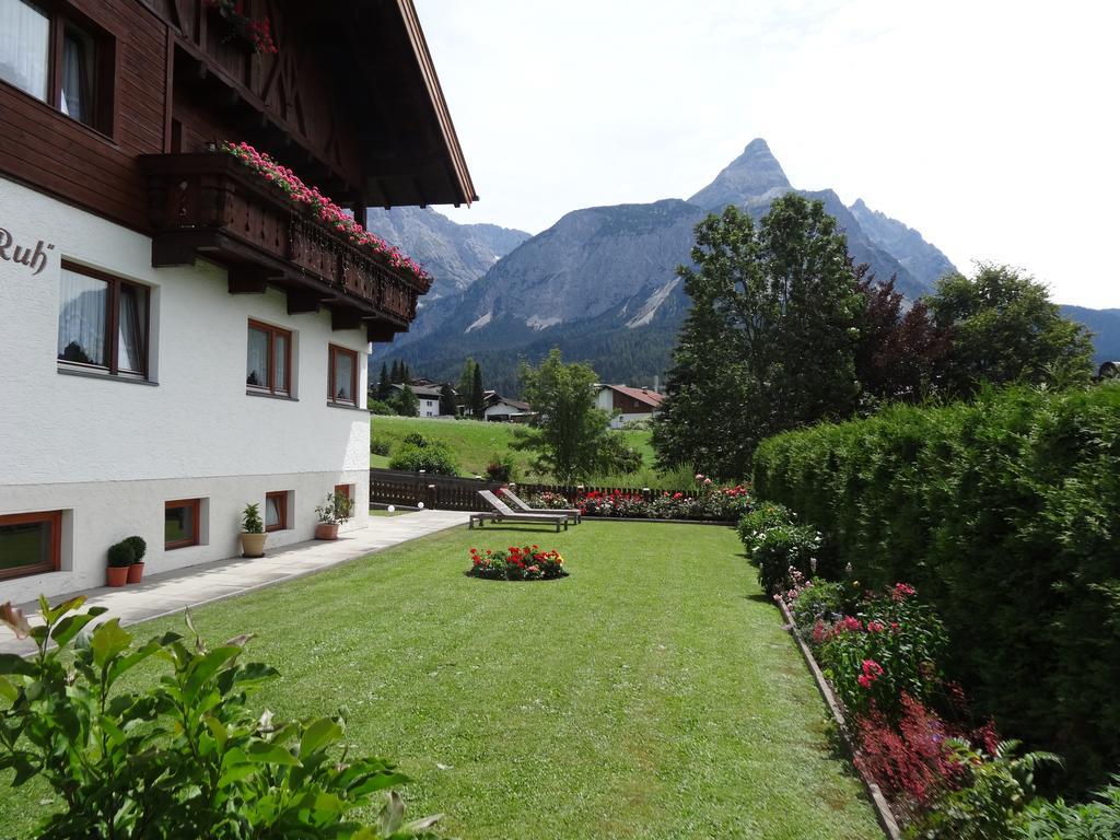 Bed and Breakfast Haus Karl'S Ruh à Ehrwald Extérieur photo